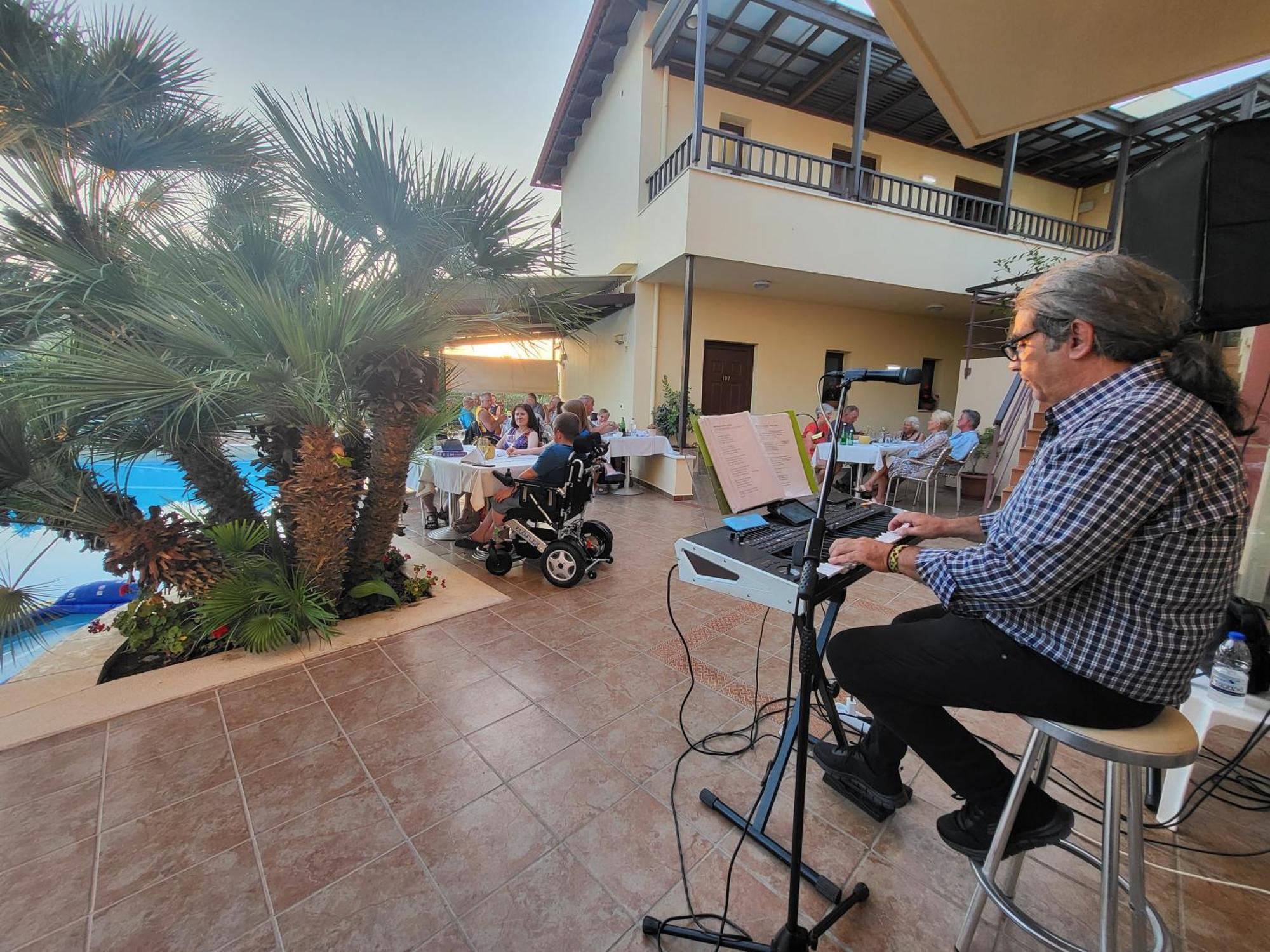 Eria Resort For People With Special Abilities Maleme Exterior foto
