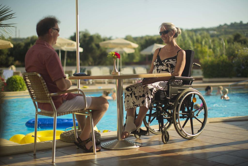 Eria Resort For People With Special Abilities Maleme Exterior foto