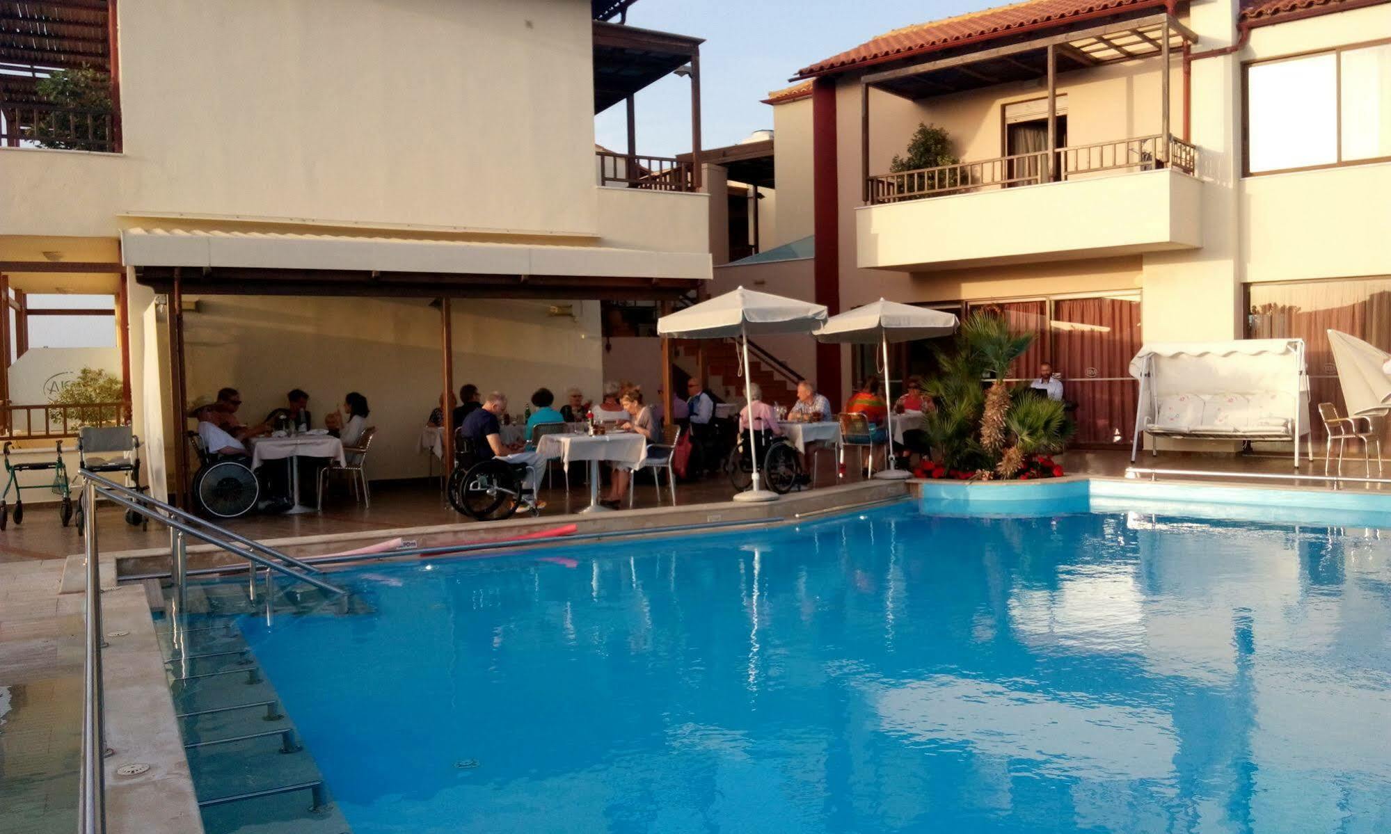 Eria Resort For People With Special Abilities Maleme Exterior foto