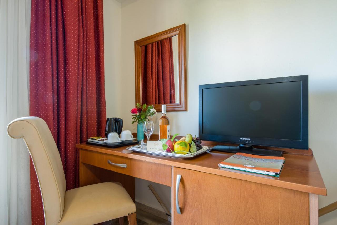 Eria Resort For People With Special Abilities Maleme Exterior foto
